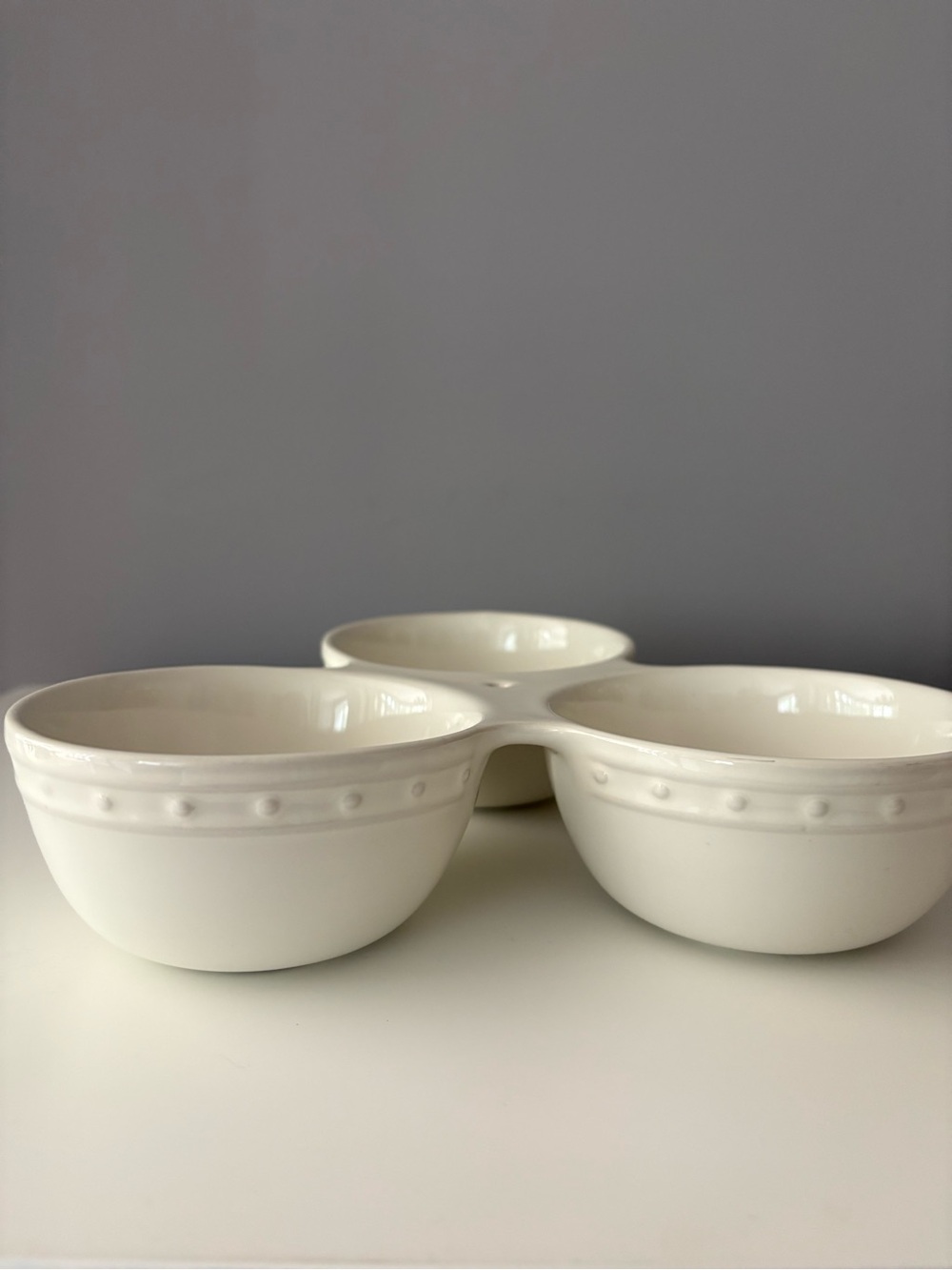 Nora Fleming RETIRED Pearl Dot Triple Bowl